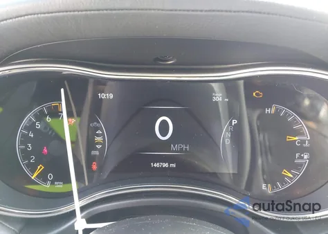 2018 Jeep Grand Cherokee High Altitude 4X2 from USA, damaged, VIN 1C4RJECG4JC392331